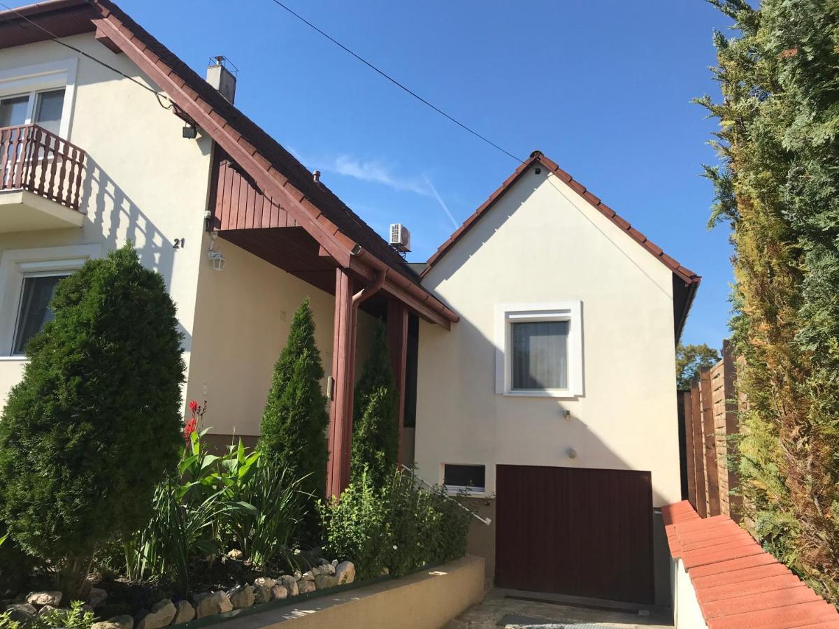 Apartman Tinasol Mosonmagyaróvár エクステリア 写真