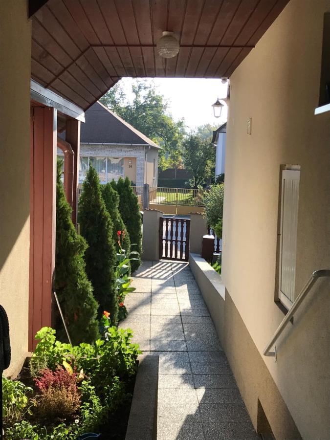 Apartman Tinasol Mosonmagyaróvár エクステリア 写真