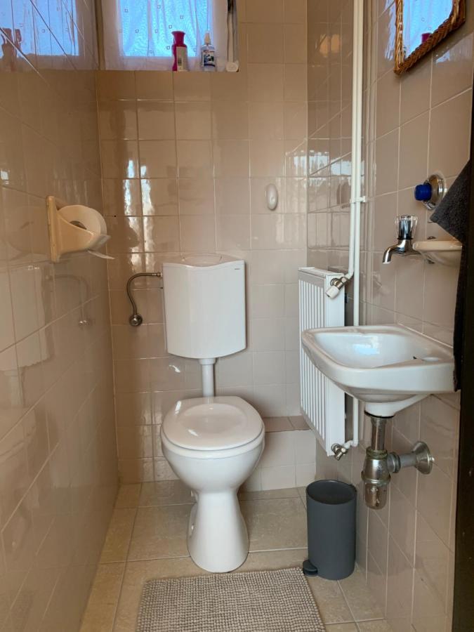 Apartman Tinasol Mosonmagyaróvár エクステリア 写真