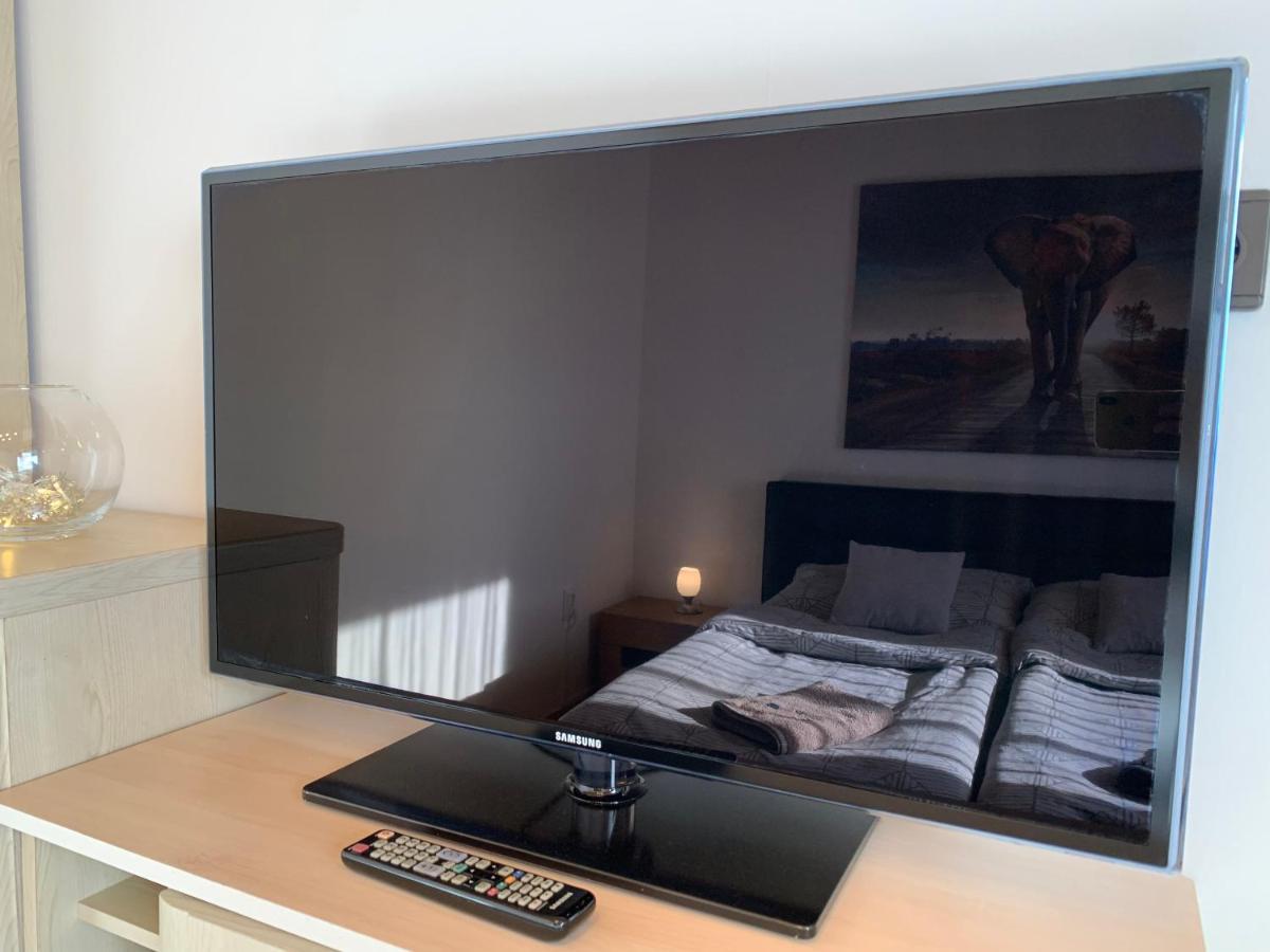 Apartman Tinasol Mosonmagyaróvár エクステリア 写真