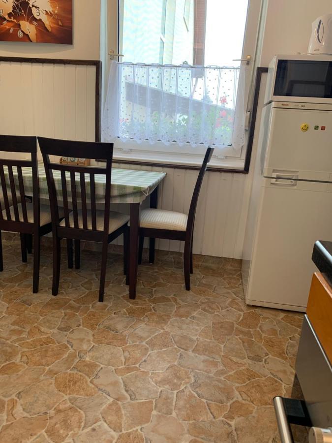 Apartman Tinasol Mosonmagyaróvár エクステリア 写真